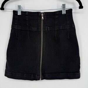 FREE PEOPLE WE THE FREE VIRGO BLACK DENIM MINI SKIRT SIZE 26 FULL ZIP FRONT